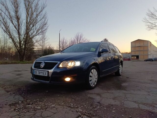 Синий Фольксваген Пассат Вариант, объемом двигателя 1.9 л и пробегом 335 тыс. км за 5500 $, фото 1 на Automoto.ua