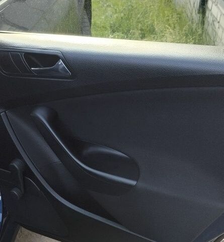 Синій Фольксваген Пассат Варіант, об'ємом двигуна 1.9 л та пробігом 235 тис. км за 5893 $, фото 9 на Automoto.ua