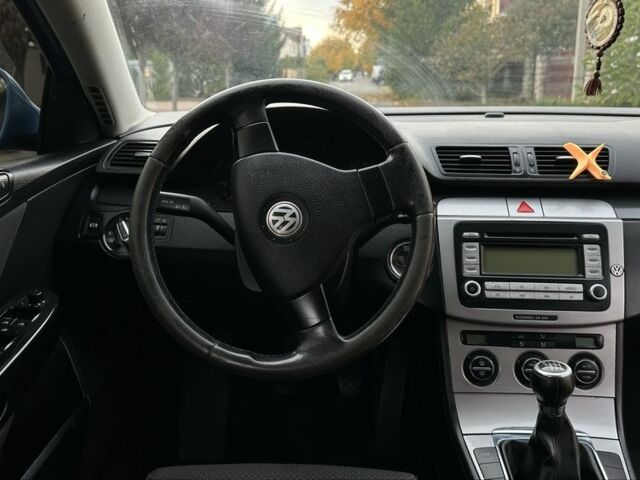 Фольксваген Пассат Вариант 2006 в Береговом на Automoto.ua Синий Фольксваген Пассат Вариант, объемом двигателя 2 л и пробегом 377 тыс. км за 4800 $, фото 12 на Automoto.ua