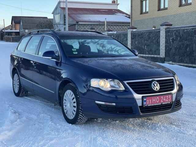 Синий Фольксваген Пассат Вариант, объемом двигателя 1.6 л и пробегом 264 тыс. км за 5650 $, фото 18 на Automoto.ua