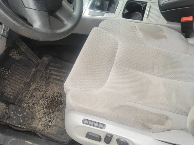 Синій Фольксваген Пассат Варіант, об'ємом двигуна 2 л та пробігом 400 тис. км за 4900 $, фото 5 на Automoto.ua