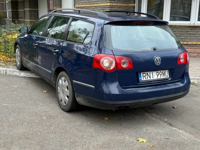 Синий Фольксваген Пассат Вариант, объемом двигателя 2 л и пробегом 334 тыс. км за 2599 $, фото 7 на Automoto.ua