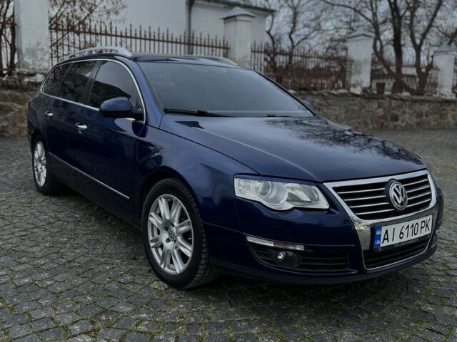Синій Фольксваген Пассат Варіант, об'ємом двигуна 2 л та пробігом 272 тис. км за 6499 $, фото 3 на Automoto.ua