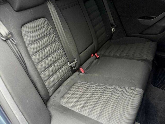 Синий Фольксваген Пассат Вариант, объемом двигателя 2 л и пробегом 234 тыс. км за 5499 $, фото 13 на Automoto.ua