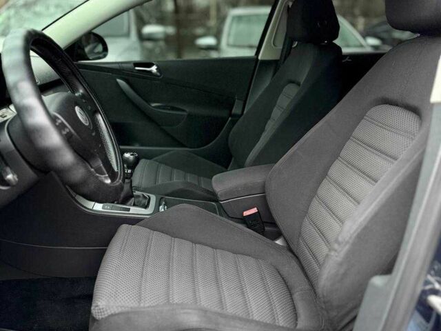 Синий Фольксваген Пассат Вариант, объемом двигателя 2 л и пробегом 234 тыс. км за 5499 $, фото 9 на Automoto.ua