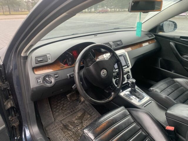 Синій Фольксваген Пассат Варіант, об'ємом двигуна 2 л та пробігом 290 тис. км за 6450 $, фото 12 на Automoto.ua