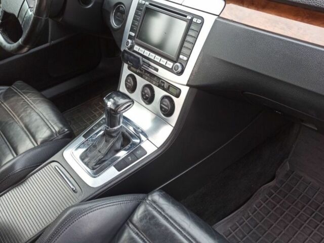 Синий Фольксваген Пассат Вариант, объемом двигателя 2 л и пробегом 289 тыс. км за 6400 $, фото 11 на Automoto.ua