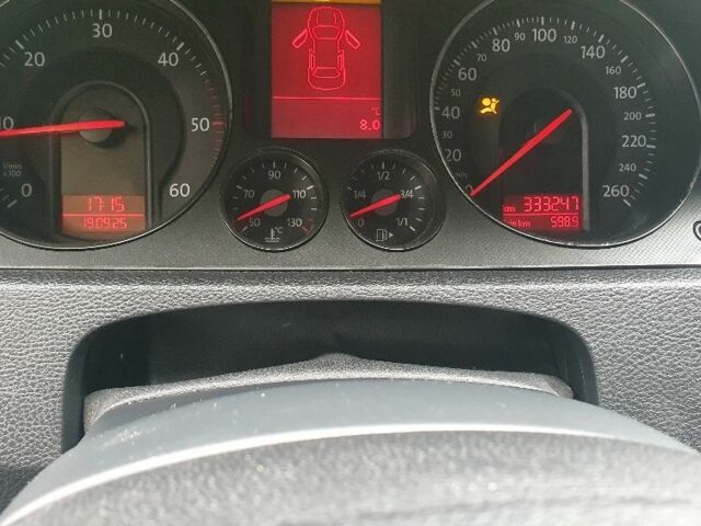 Синий Фольксваген Пассат Вариант, объемом двигателя 1.9 л и пробегом 300 тыс. км за 3300 $, фото 12 на Automoto.ua