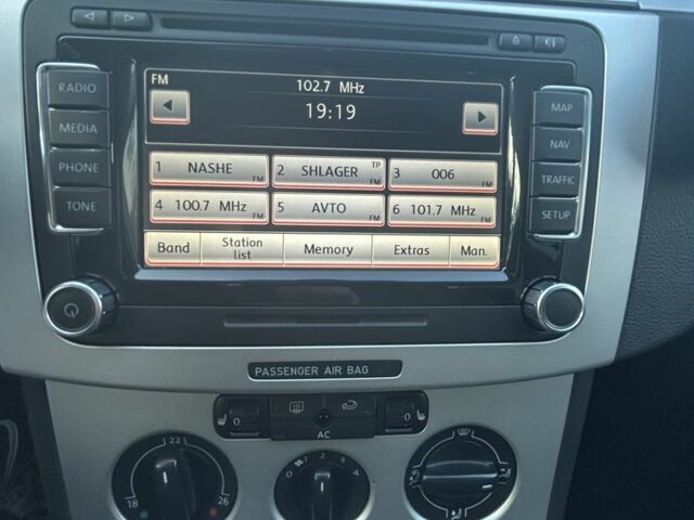 Синій Фольксваген Пассат Варіант, об'ємом двигуна 1.9 л та пробігом 345 тис. км за 7200 $, фото 12 на Automoto.ua