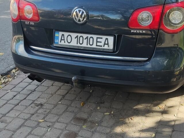 Синій Фольксваген Пассат Варіант, об'ємом двигуна 2 л та пробігом 333 тис. км за 5800 $, фото 2 на Automoto.ua