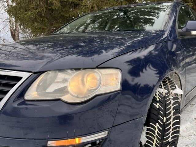 Синій Фольксваген Пассат Варіант, об'ємом двигуна 1.9 л та пробігом 400 тис. км за 2200 $, фото 2 на Automoto.ua