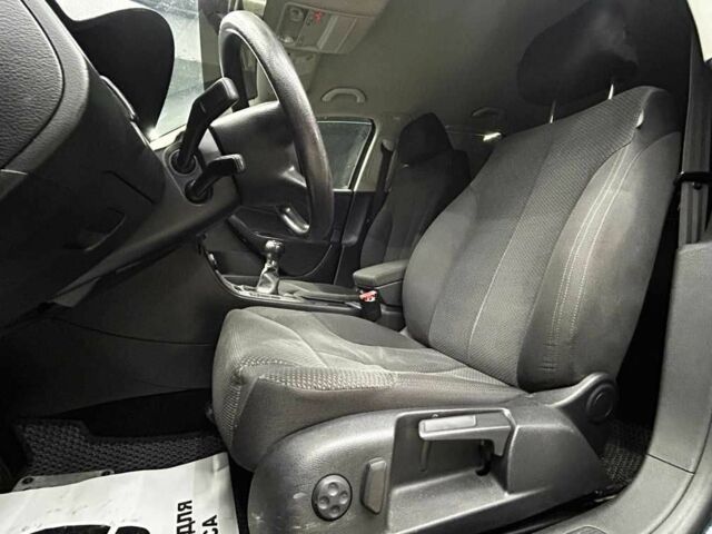 Синій Фольксваген Пассат Варіант, об'ємом двигуна 2 л та пробігом 270 тис. км за 5800 $, фото 8 на Automoto.ua