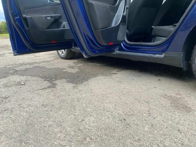 Синий Фольксваген Пассат Вариант, объемом двигателя 1.9 л и пробегом 300 тыс. км за 3300 $, фото 8 на Automoto.ua