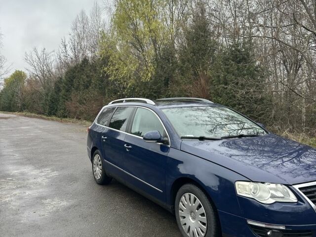 Синій Фольксваген Пассат Варіант, об'ємом двигуна 2 л та пробігом 287 тис. км за 2899 $, фото 3 на Automoto.ua