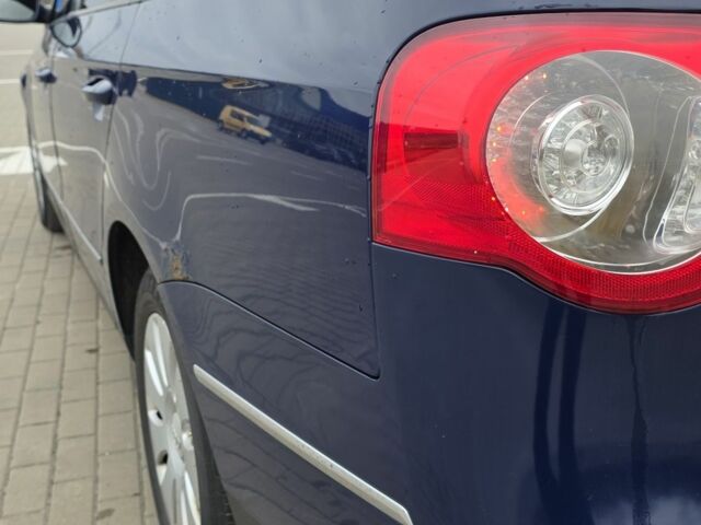 Синий Фольксваген Пассат Вариант, объемом двигателя 2 л и пробегом 350 тыс. км за 4333 $, фото 11 на Automoto.ua