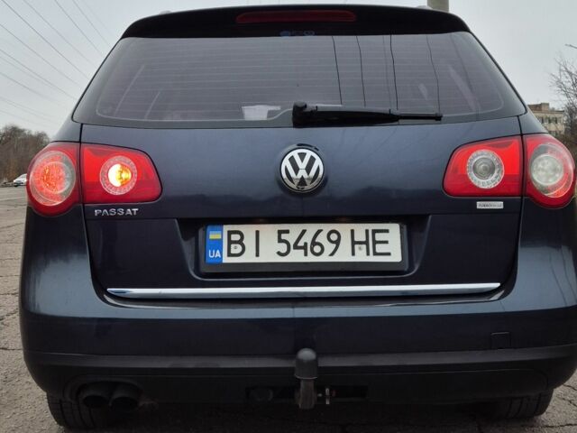 Синий Фольксваген Пассат Вариант, объемом двигателя 2 л и пробегом 316 тыс. км за 6300 $, фото 4 на Automoto.ua