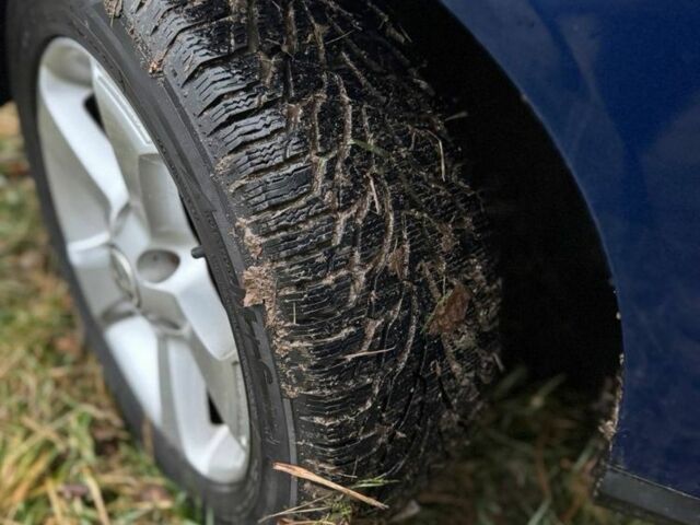 Синий Фольксваген Пассат Вариант, объемом двигателя 2 л и пробегом 277 тыс. км за 3333 $, фото 13 на Automoto.ua