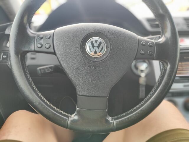 Синій Фольксваген Пассат Варіант, об'ємом двигуна 2 л та пробігом 217 тис. км за 6200 $, фото 5 на Automoto.ua