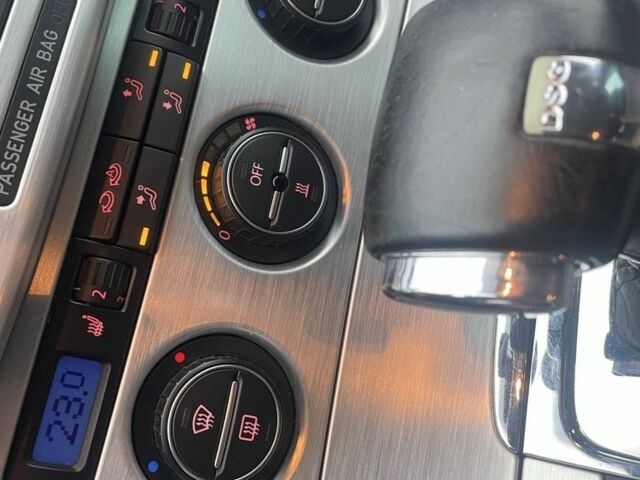 Синий Фольксваген Пассат Вариант, объемом двигателя 2 л и пробегом 260 тыс. км за 7300 $, фото 11 на Automoto.ua