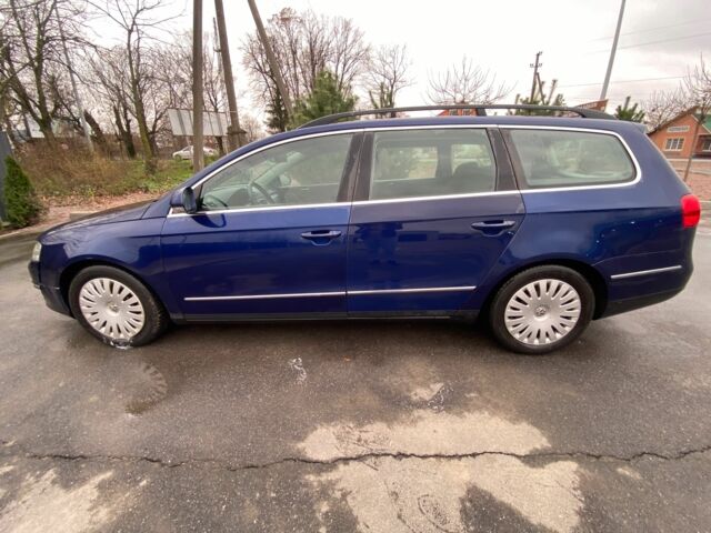 Синій Фольксваген Пассат Варіант, об'ємом двигуна 2 л та пробігом 370 тис. км за 3350 $, фото 3 на Automoto.ua