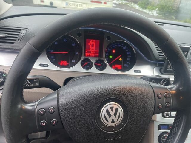 Синий Фольксваген Пассат Вариант, объемом двигателя 2 л и пробегом 260 тыс. км за 7300 $, фото 8 на Automoto.ua