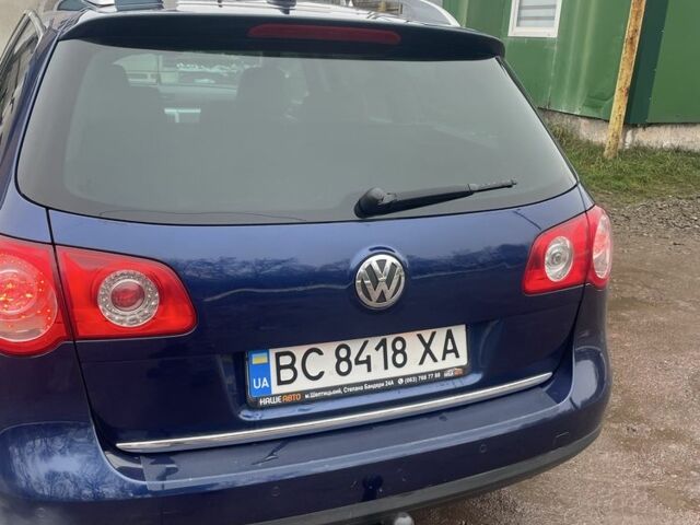 Синий Фольксваген Пассат Вариант, объемом двигателя 2 л и пробегом 260 тыс. км за 7300 $, фото 4 на Automoto.ua