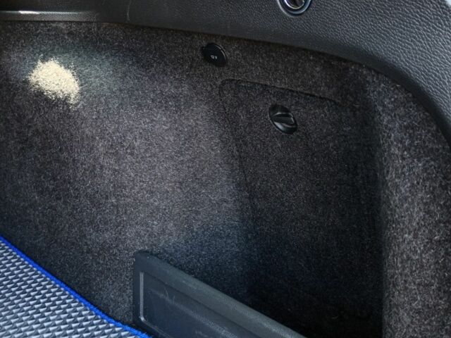 Синий Фольксваген Пассат Вариант, объемом двигателя 1.8 л и пробегом 236 тыс. км за 6600 $, фото 22 на Automoto.ua