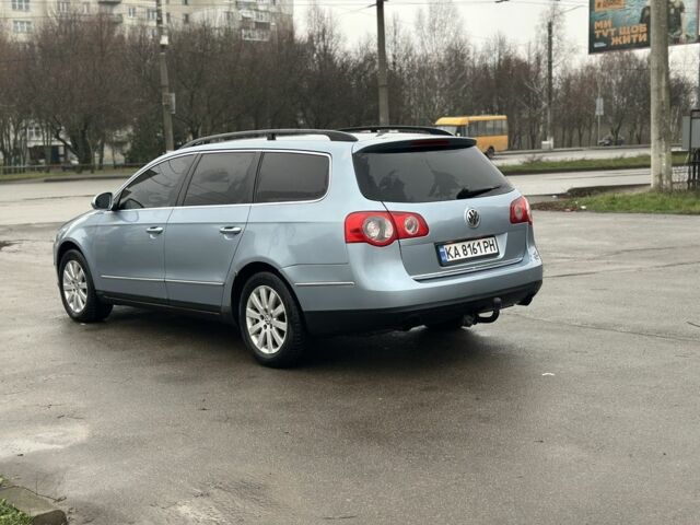 Синій Фольксваген Пассат Варіант, об'ємом двигуна 2 л та пробігом 277 тис. км за 4800 $, фото 4 на Automoto.ua
