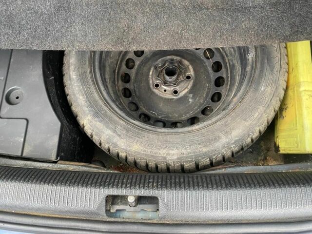 Синий Фольксваген Пассат Вариант, объемом двигателя 1.9 л и пробегом 333 тыс. км за 3300 $, фото 18 на Automoto.ua