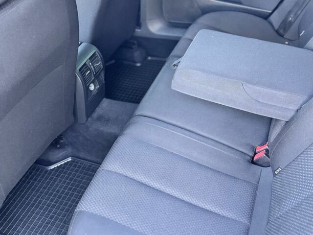 Синій Фольксваген Пассат Варіант, об'ємом двигуна 2 л та пробігом 400 тис. км за 5000 $, фото 6 на Automoto.ua