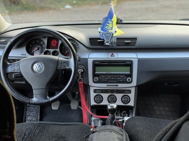 Синій Фольксваген Пассат Варіант, об'ємом двигуна 1.8 л та пробігом 220 тис. км за 7100 $, фото 3 на Automoto.ua