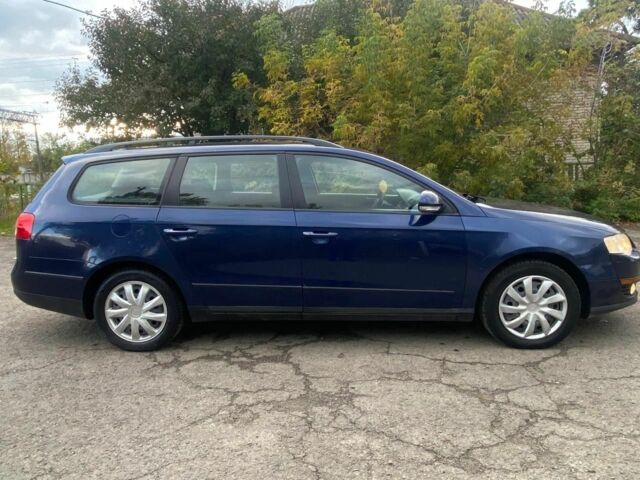 Синий Фольксваген Пассат Вариант, объемом двигателя 1.9 л и пробегом 333 тыс. км за 3300 $, фото 6 на Automoto.ua