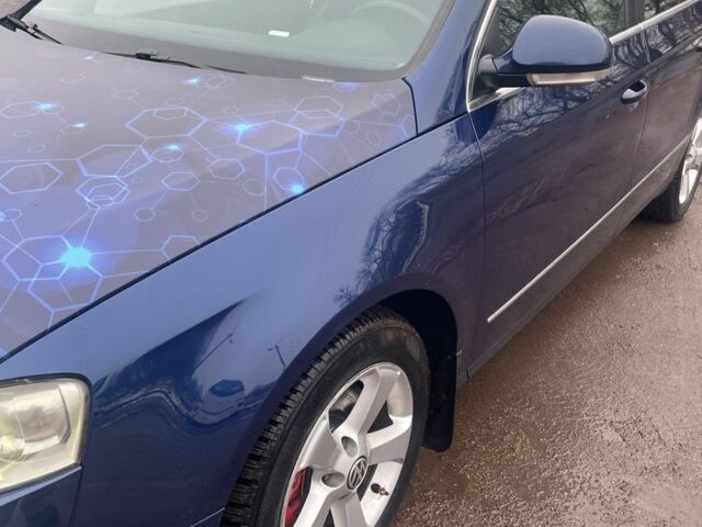 Синий Фольксваген Пассат Вариант, объемом двигателя 2 л и пробегом 260 тыс. км за 7300 $, фото 6 на Automoto.ua