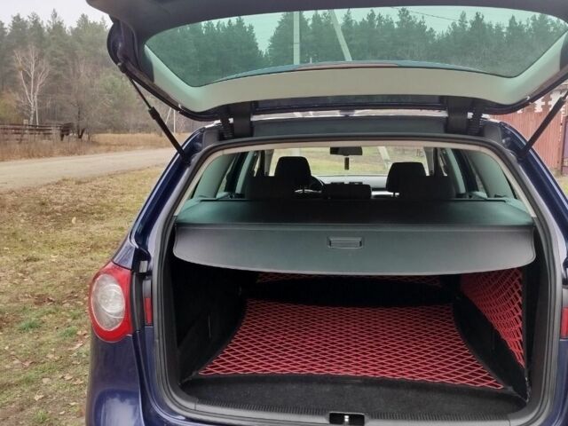 Синий Фольксваген Пассат Вариант, объемом двигателя 1.9 л и пробегом 314 тыс. км за 7000 $, фото 4 на Automoto.ua