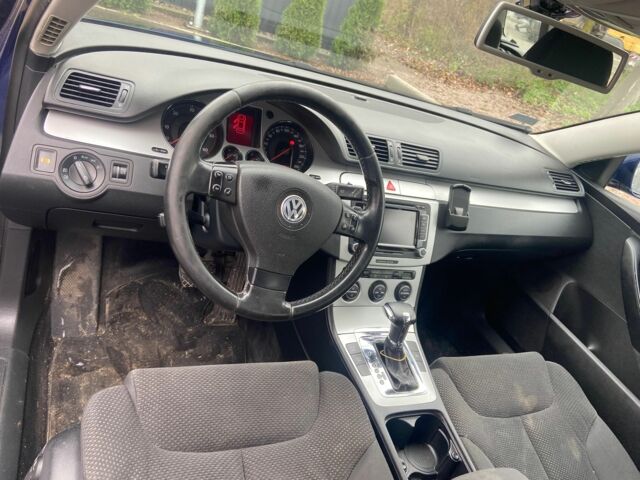 Синій Фольксваген Пассат Варіант, об'ємом двигуна 2 л та пробігом 370 тис. км за 3350 $, фото 7 на Automoto.ua