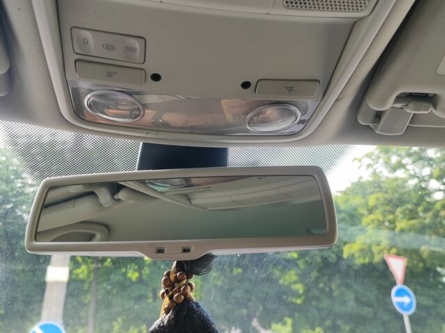 Синій Фольксваген Пассат Варіант, об'ємом двигуна 2 л та пробігом 217 тис. км за 6200 $, фото 19 на Automoto.ua