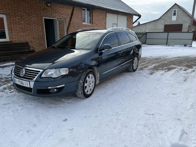 Синий Фольксваген Пассат Вариант, объемом двигателя 2 л и пробегом 320 тыс. км за 6500 $, фото 5 на Automoto.ua