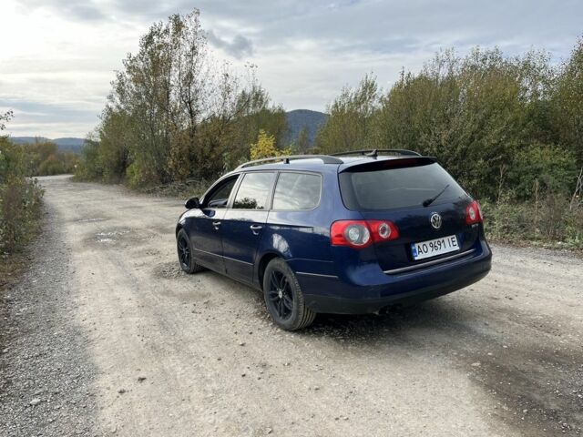 Фольксваген Пассат Вариант 2008 в Хусте на Automoto.ua Синий Фольксваген Пассат Вариант, объемом двигателя 2 л и пробегом 290 тыс. км за 5200 $, фото 2 на Automoto.ua