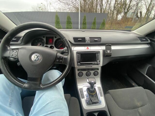 Синій Фольксваген Пассат Варіант, об'ємом двигуна 2 л та пробігом 370 тис. км за 3350 $, фото 5 на Automoto.ua