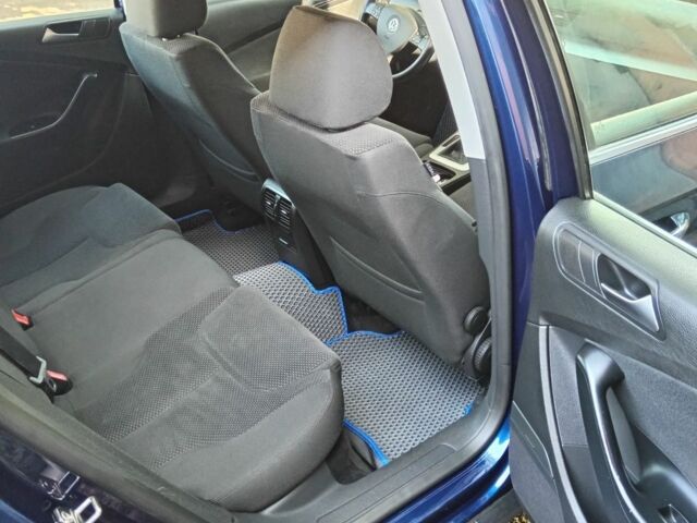 Синий Фольксваген Пассат Вариант, объемом двигателя 1.8 л и пробегом 236 тыс. км за 6600 $, фото 15 на Automoto.ua