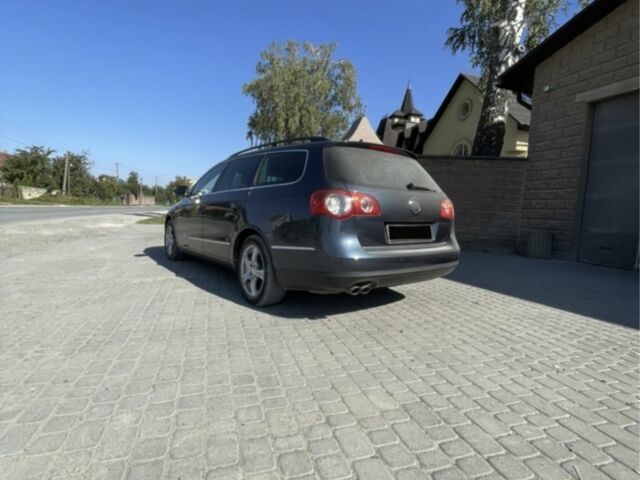 Синий Фольксваген Пассат Вариант, объемом двигателя 2 л и пробегом 320 тыс. км за 7000 $, фото 4 на Automoto.ua