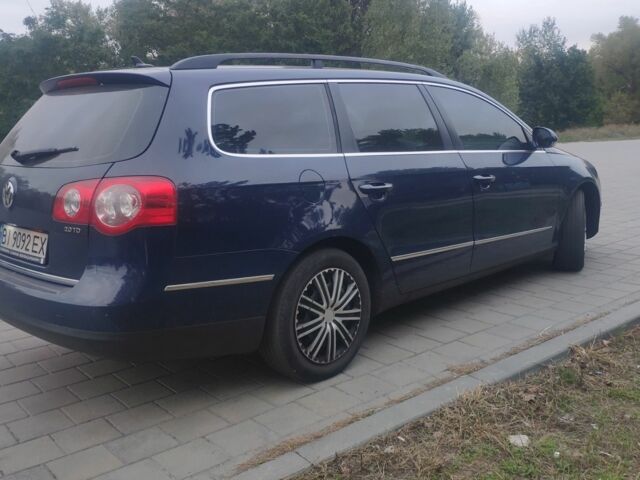 Синій Фольксваген Пассат Варіант, об'ємом двигуна 2 л та пробігом 365 тис. км за 6600 $, фото 1 на Automoto.ua