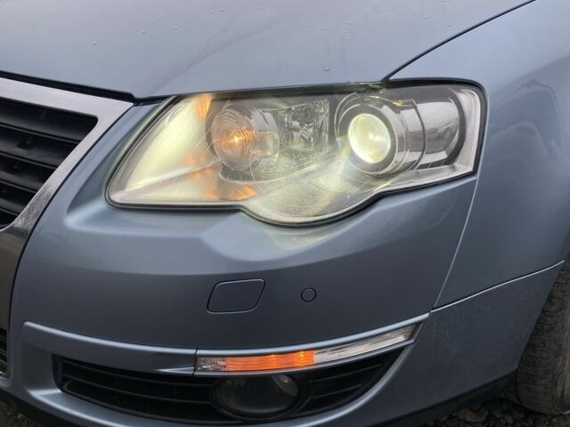 Синий Фольксваген Пассат Вариант, объемом двигателя 1.4 л и пробегом 261 тыс. км за 7700 $, фото 2 на Automoto.ua