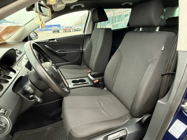 Синий Фольксваген Пассат Вариант, объемом двигателя 1.8 л и пробегом 293 тыс. км за 6700 $, фото 9 на Automoto.ua