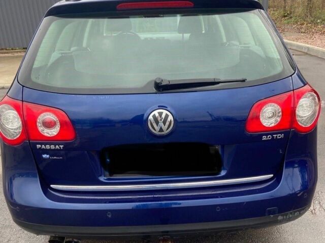 Синій Фольксваген Пассат Варіант, об'ємом двигуна 2 л та пробігом 370 тис. км за 3350 $, фото 1 на Automoto.ua