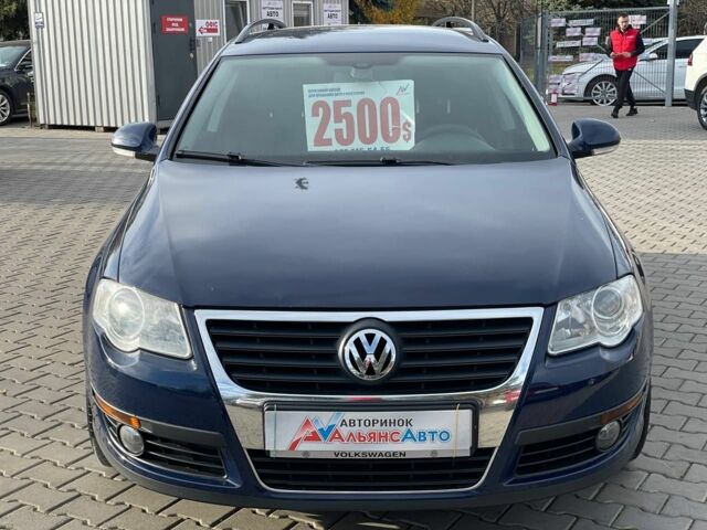 Синий Фольксваген Пассат Вариант, объемом двигателя 1.4 л и пробегом 264 тыс. км за 6400 $, фото 1 на Automoto.ua