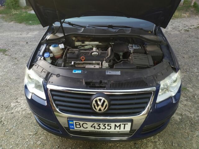 Синий Фольксваген Пассат Вариант, объемом двигателя 1.4 л и пробегом 264 тыс. км за 6400 $, фото 1 на Automoto.ua