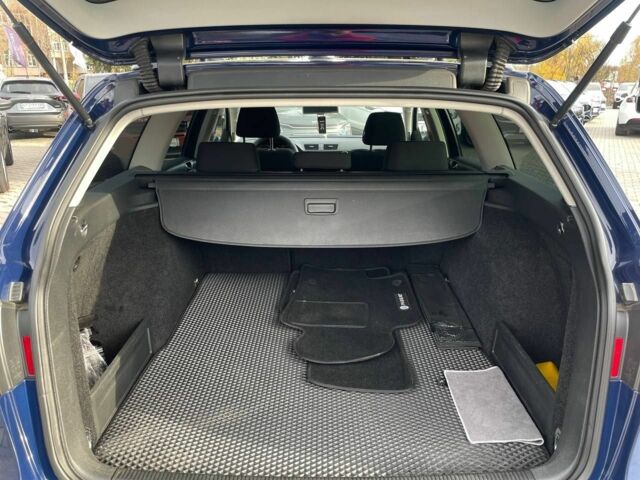 Синий Фольксваген Пассат Вариант, объемом двигателя 1.4 л и пробегом 264 тыс. км за 6400 $, фото 22 на Automoto.ua