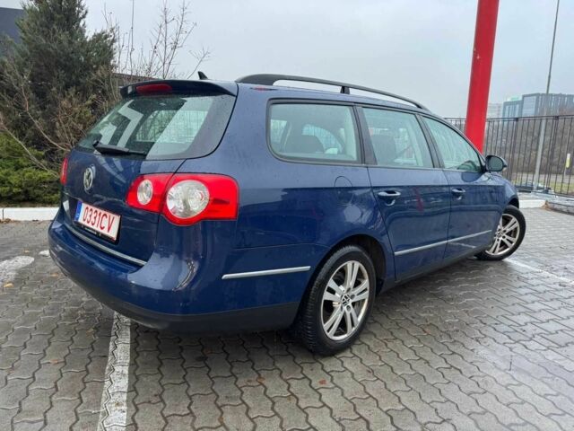 Синий Фольксваген Пассат Вариант, объемом двигателя 2 л и пробегом 307 тыс. км за 4900 $, фото 2 на Automoto.ua