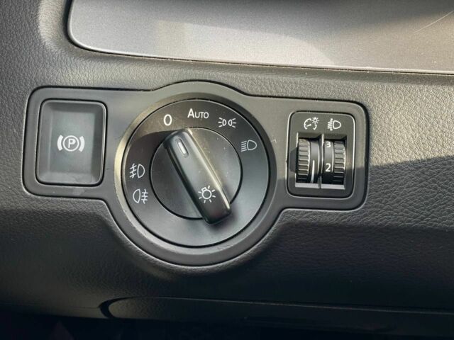 Синий Фольксваген Пассат Вариант, объемом двигателя 1.4 л и пробегом 264 тыс. км за 6400 $, фото 14 на Automoto.ua